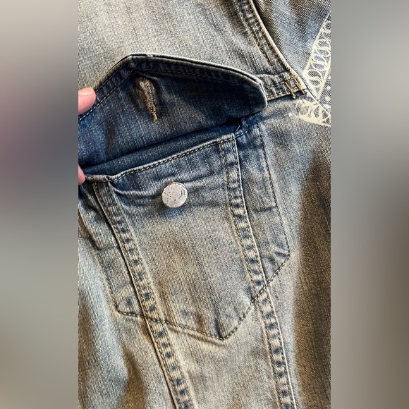 Nanette Lepore Women's Distressed Blue Denim Jacket wPaisley Pattern Size 1X - Picture 8 of 16